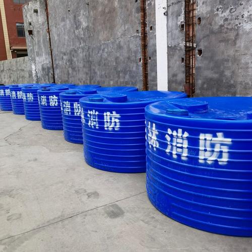 臨安PE消防集水桶與杭州森林消防水箱 5噸集雨桶的抗老化技術與雨水收集應用